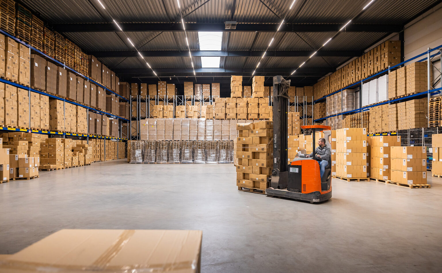 26-0504 – PT Creations 20260462 – Website productie & magazijn-36